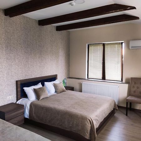 Guest House Spartak Tbilisi Esterno foto