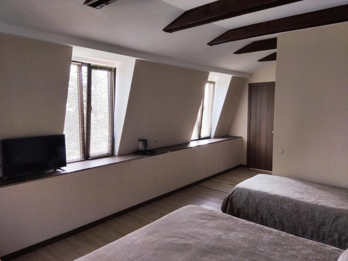 Guest House Spartak Tbilisi Esterno foto